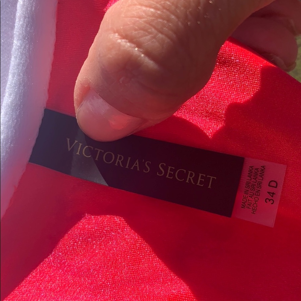 Hot pink Victoria secret push up bikini top - Picture 2 of 5
